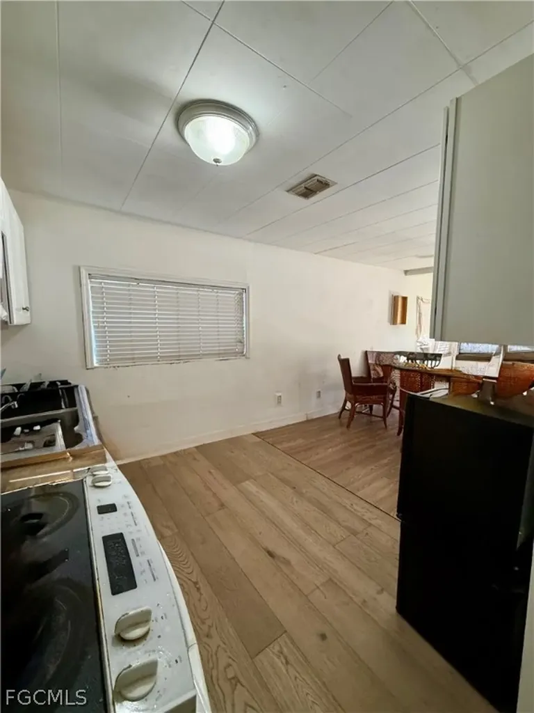 9991 Connecticut Street Bonita Springs FL 34135