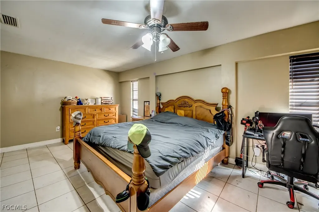 3015 8th Street SW Lehigh Acres FL 33976