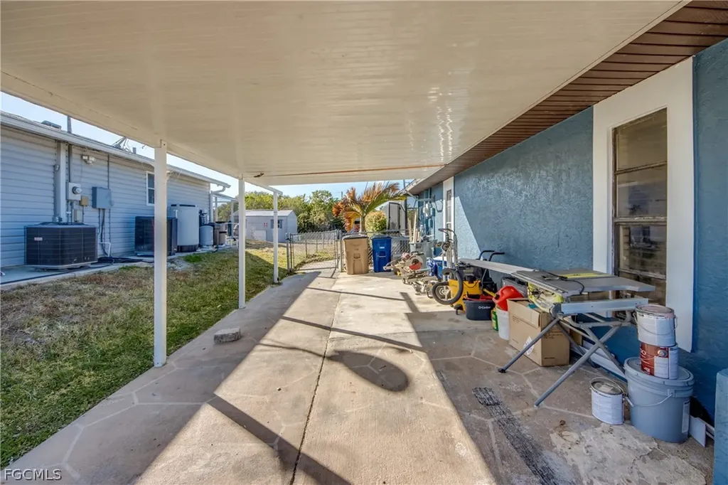 3015 8th Street SW Lehigh Acres FL 33976