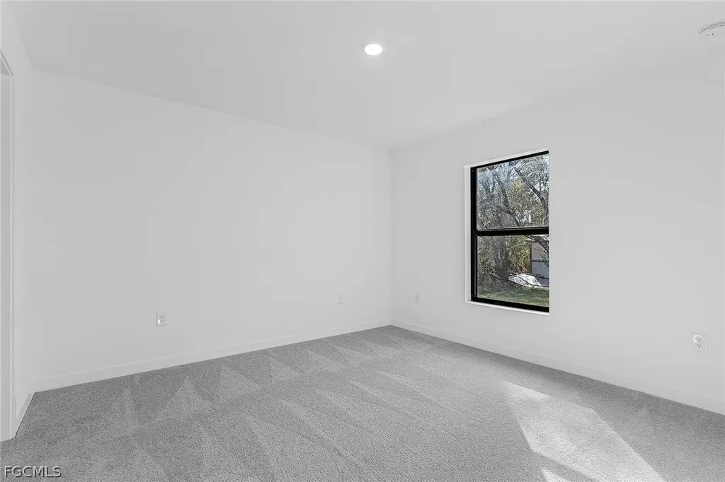 856 Gen D Macarthur Avenue Labelle FL 33935