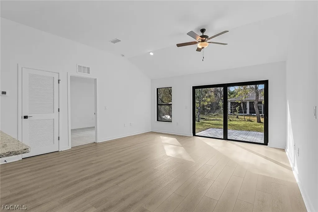 856 Gen D Macarthur Avenue Labelle FL 33935