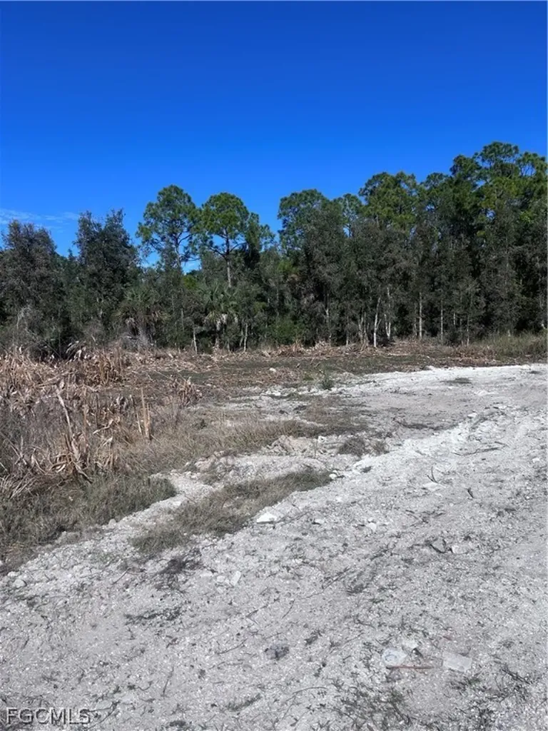2702 26th Street W Lehigh Acres FL 33971