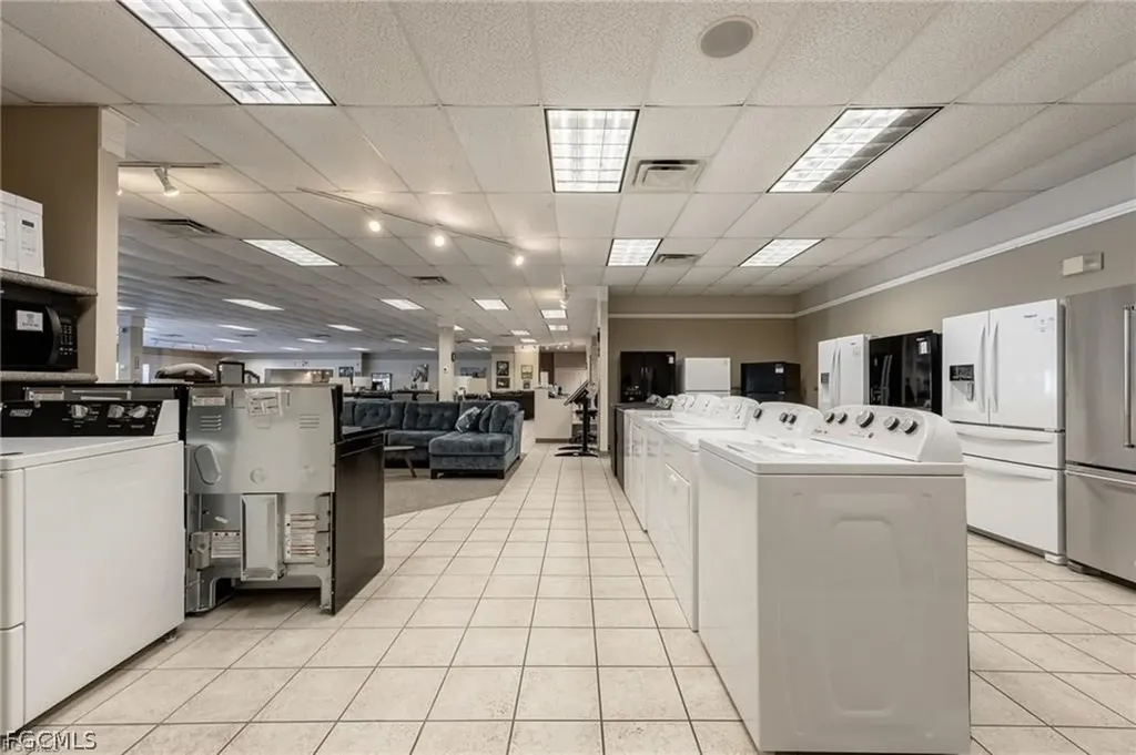 575 S Main Street Labelle FL 33935