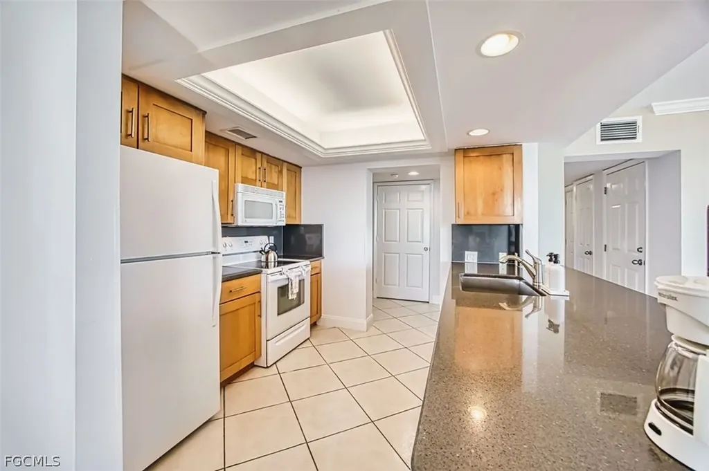 1401 Middle Gulf Drive Sanibel FL 33957