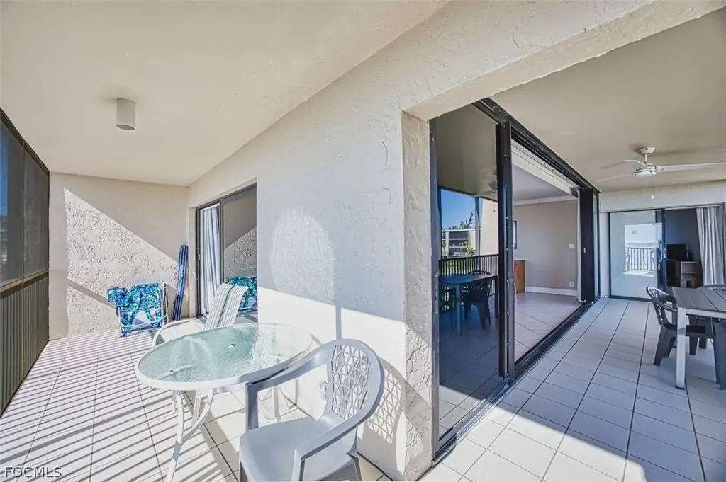 1401 Middle Gulf Drive Sanibel FL 33957