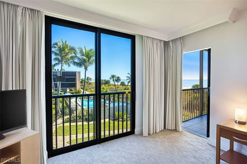 1401 Middle Gulf Drive Sanibel FL 33957