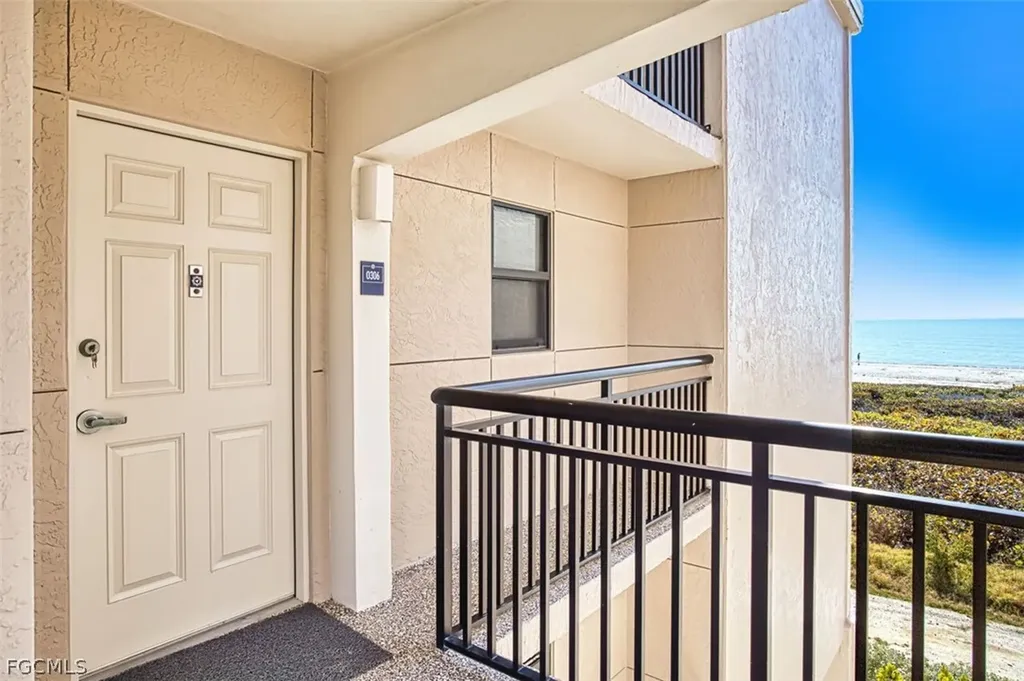 1401 Middle Gulf Drive Sanibel FL 33957