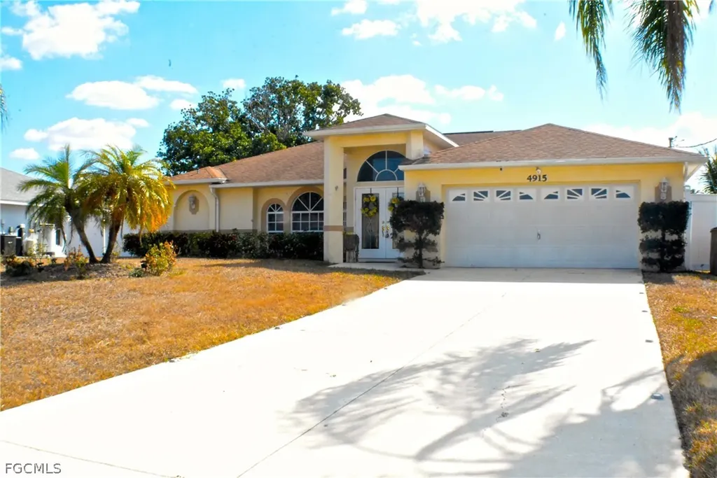 4915 Bywood Street Lehigh Acres FL 33971
