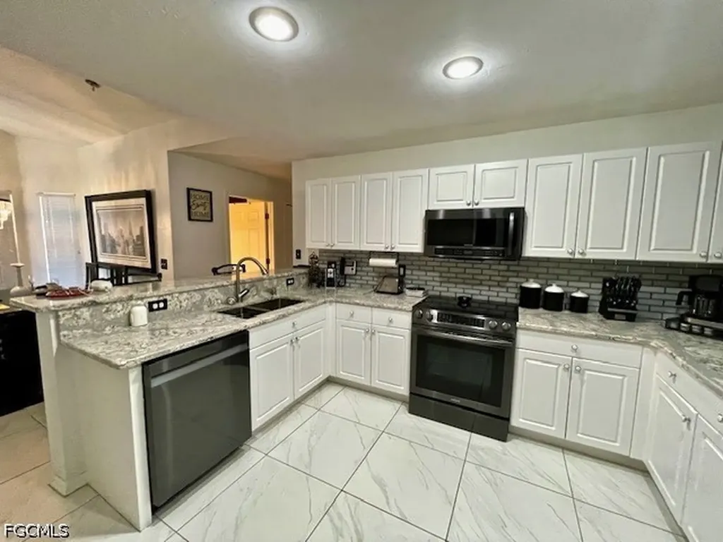 4915 Bywood Street Lehigh Acres FL 33971