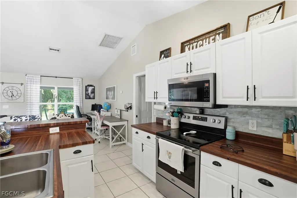 2014 Odessa Circle Labelle FL 33935