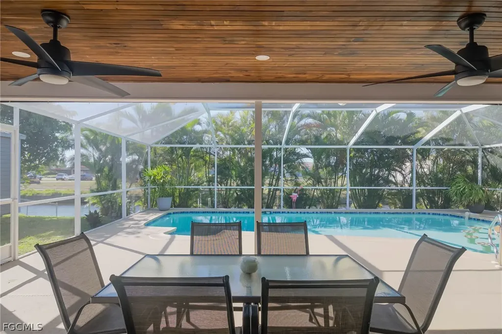 3110 SE 16th Place Cape Coral FL 33904