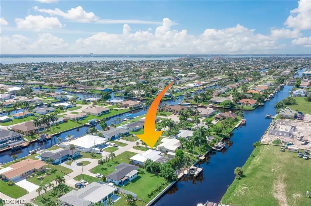 3110 SE 16th Place Cape Coral FL 33904
