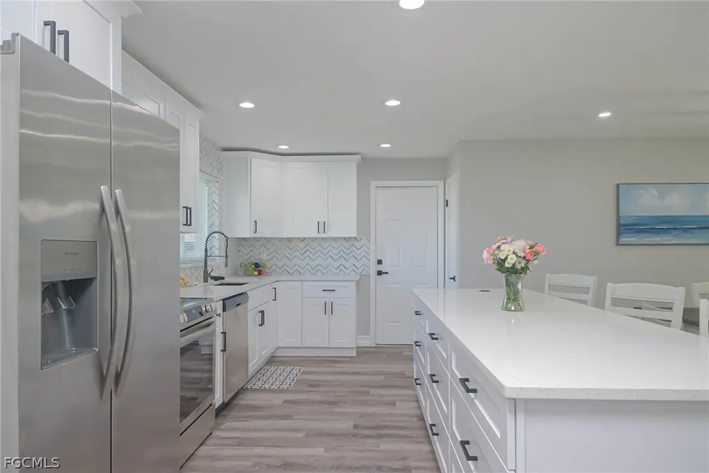 3110 SE 16th Place Cape Coral FL 33904