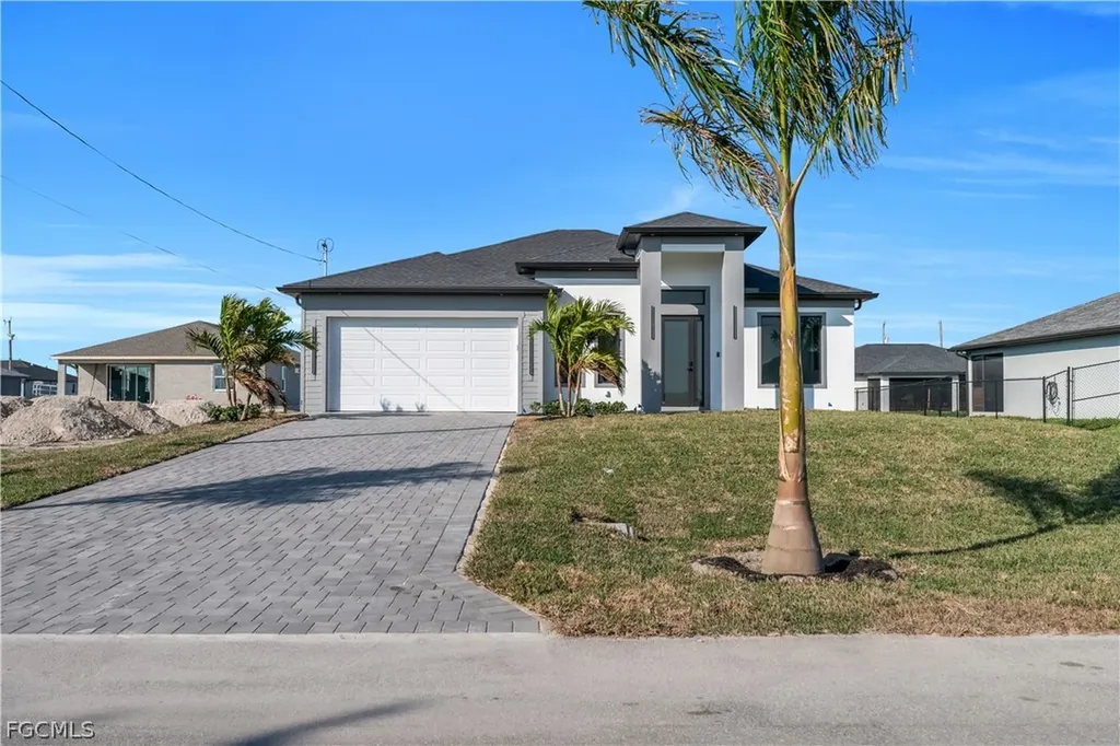 3817 NW 40th Street Cape Coral FL 33993