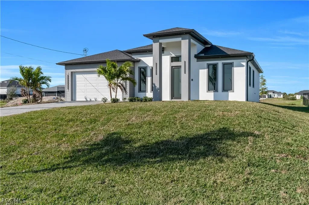3817 NW 40th Street Cape Coral FL 33993