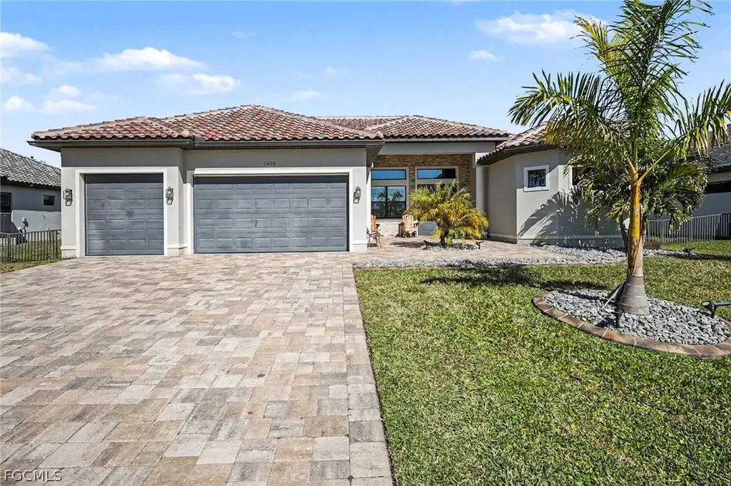 1909 SW 45th Street Cape Coral FL 33914