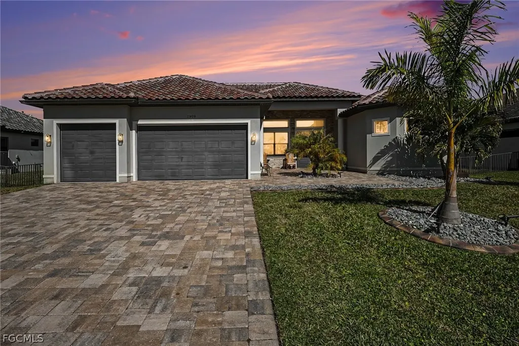 1909 SW 45th Street Cape Coral FL 33914