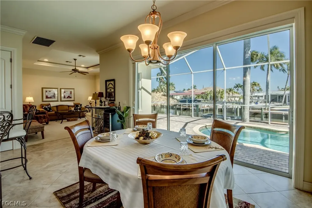 5237 Seminole Court Cape Coral FL 33904