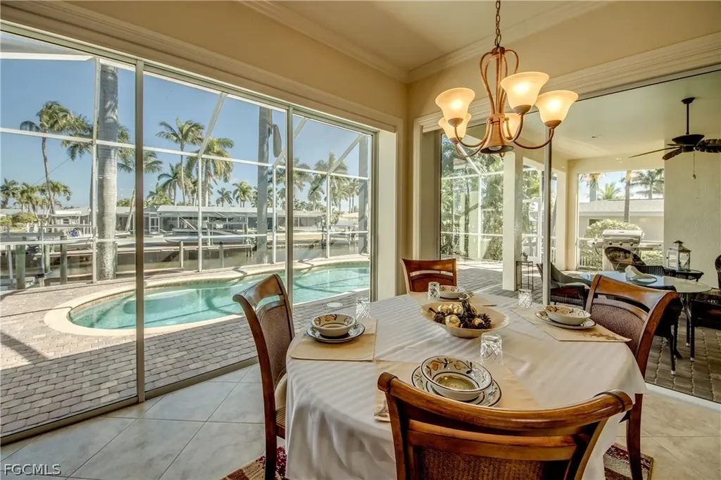 5237 Seminole Court Cape Coral FL 33904