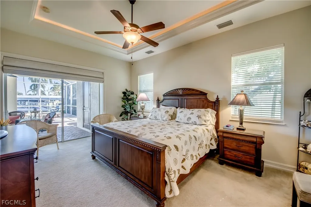 5237 Seminole Court Cape Coral FL 33904