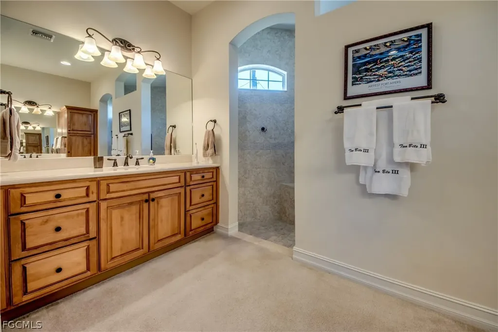 5237 Seminole Court Cape Coral FL 33904