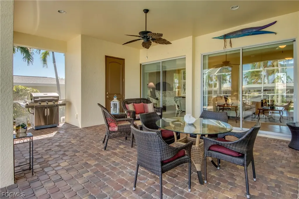 5237 Seminole Court Cape Coral FL 33904