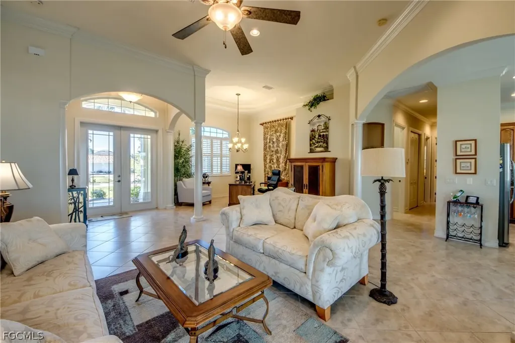5237 Seminole Court Cape Coral FL 33904