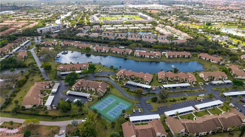 8340 Charter Club Circle Fort Myers FL 33919