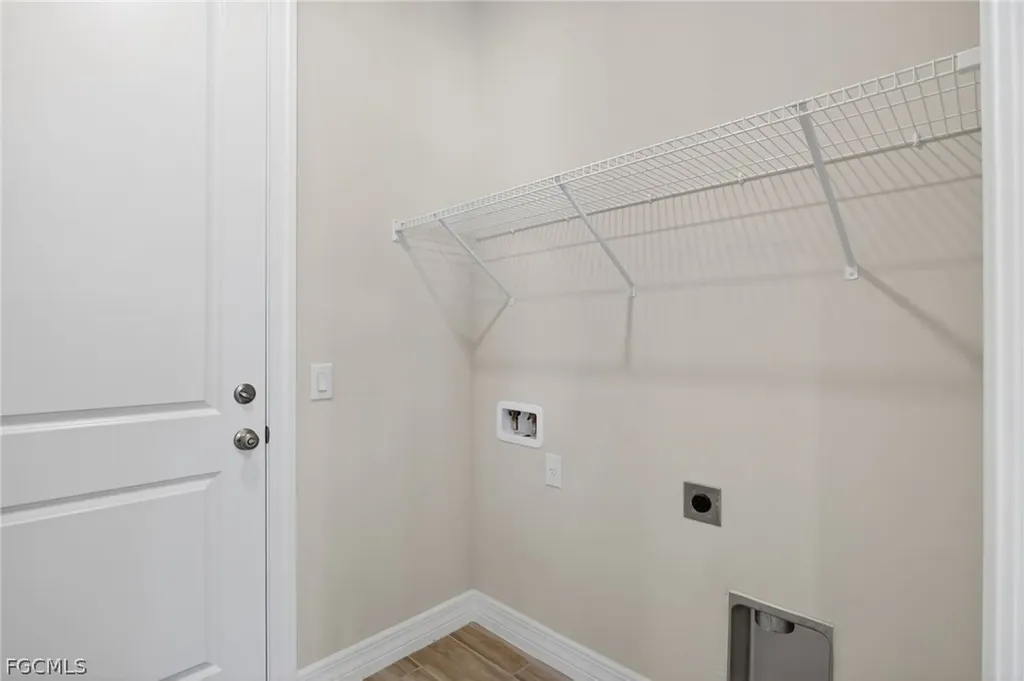 2014 NW 21st Avenue Cape Coral FL 33993