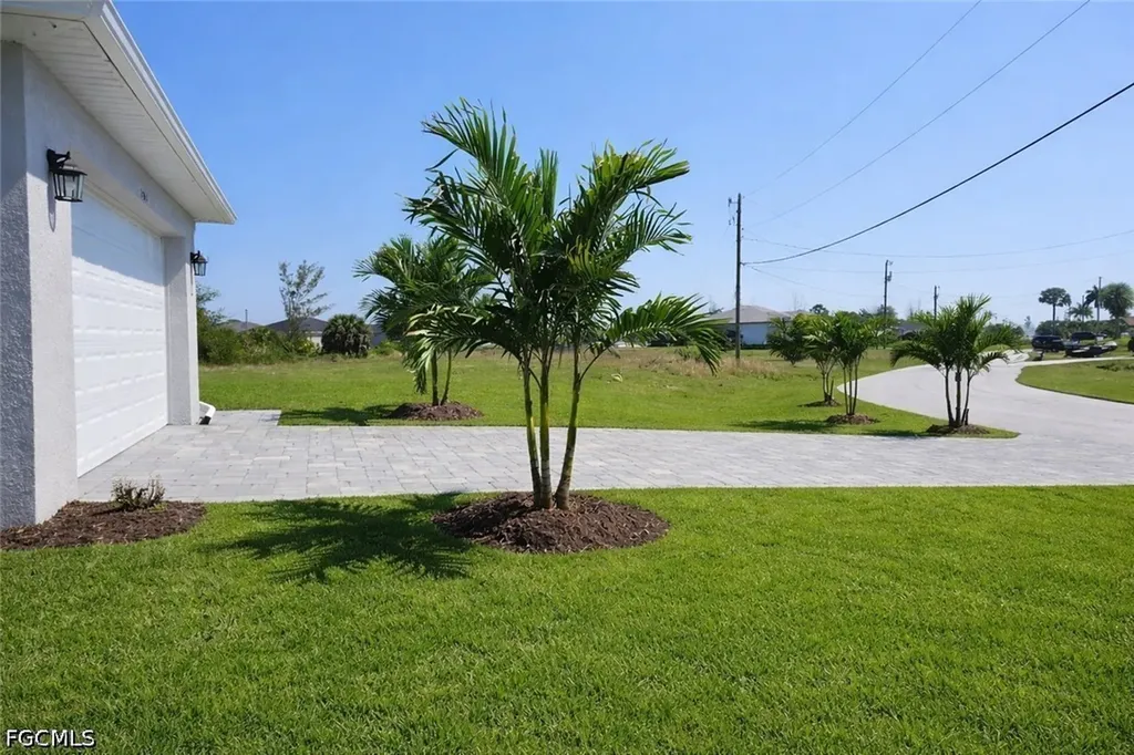 2014 NW 21st Avenue Cape Coral FL 33993