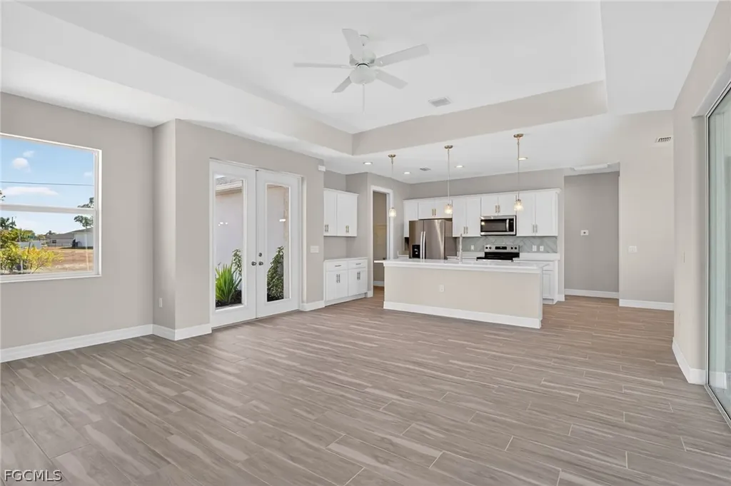 2014 NW 21st Avenue Cape Coral FL 33993