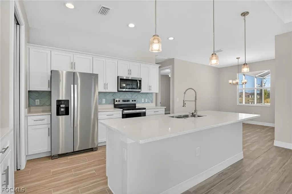 2014 NW 21st Avenue Cape Coral FL 33993