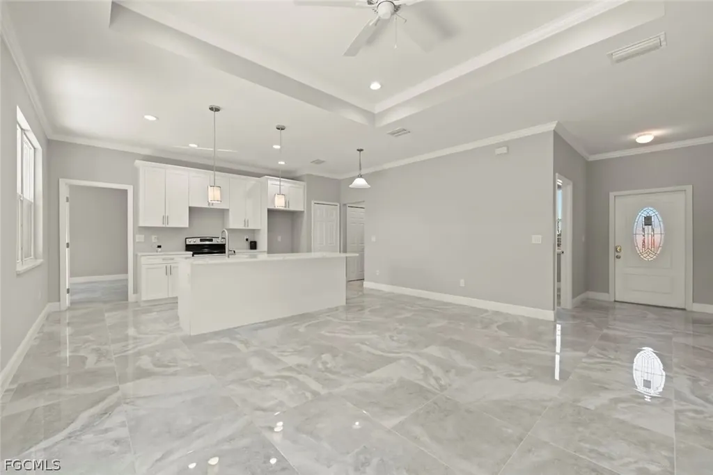 897 Iris Drive North Fort Myers FL 33903