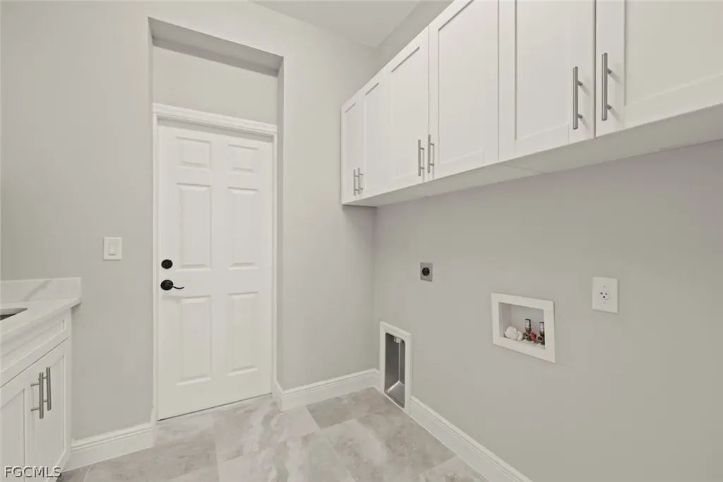 897 Iris Drive North Fort Myers FL 33903