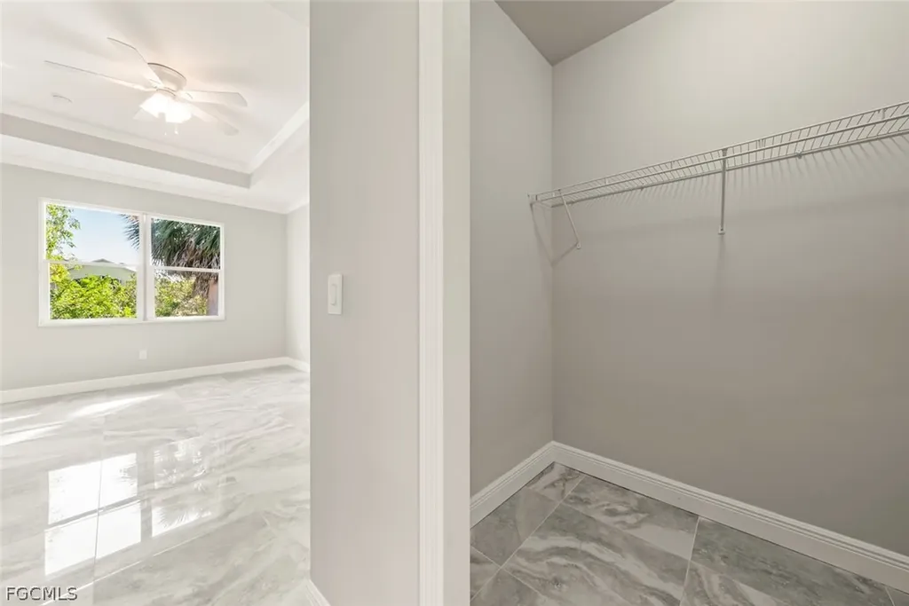 897 Iris Drive North Fort Myers FL 33903