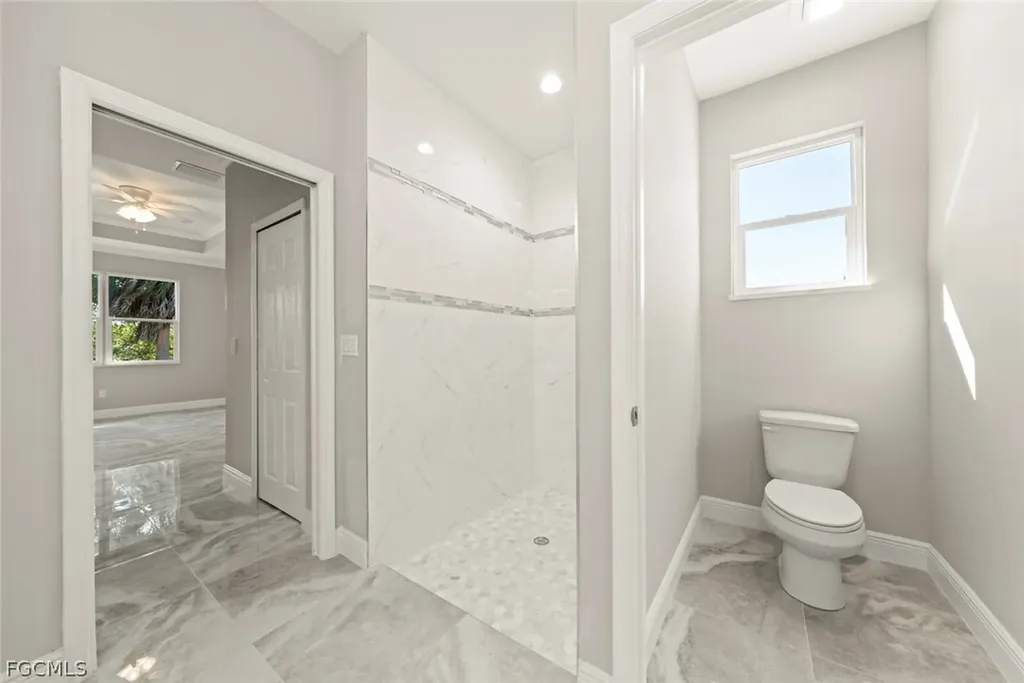 897 Iris Drive North Fort Myers FL 33903