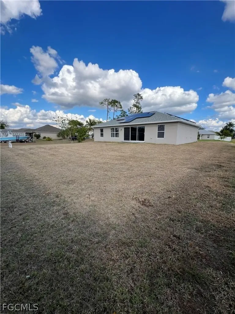 3446 NE 10th Avenue Cape Coral FL 33909