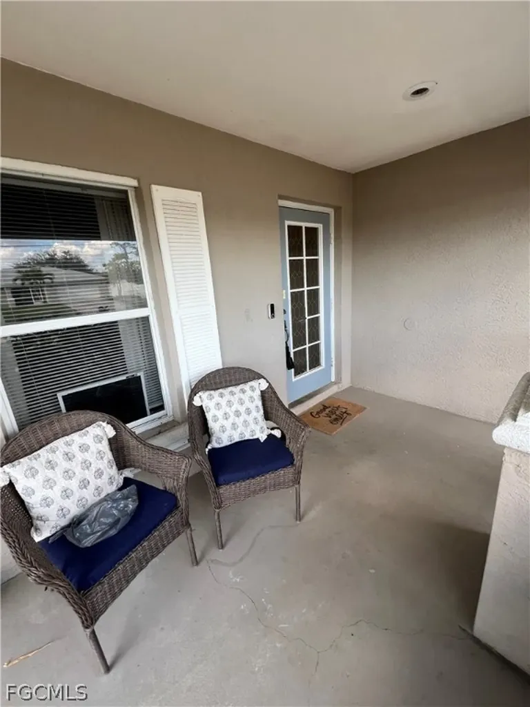 3446 NE 10th Avenue Cape Coral FL 33909