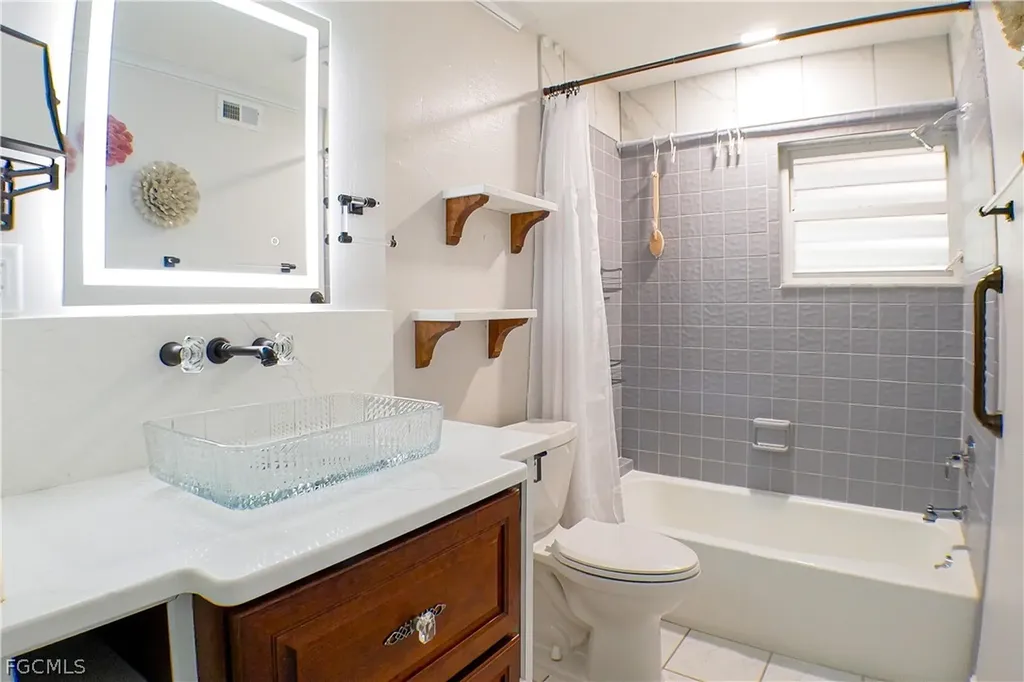 112 Pinebrook Drive Fort Myers FL 33907