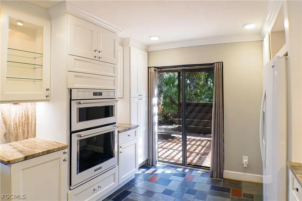 112 Pinebrook Drive Fort Myers FL 33907