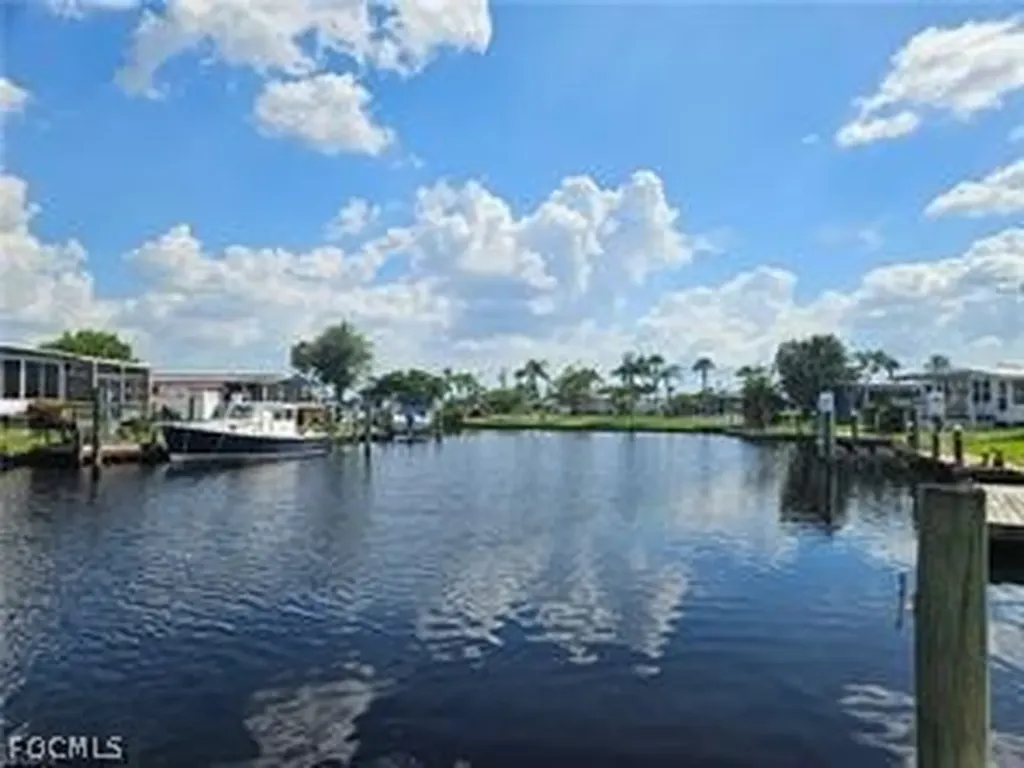 14665 Paul Revere Loop North Fort Myers FL 33917