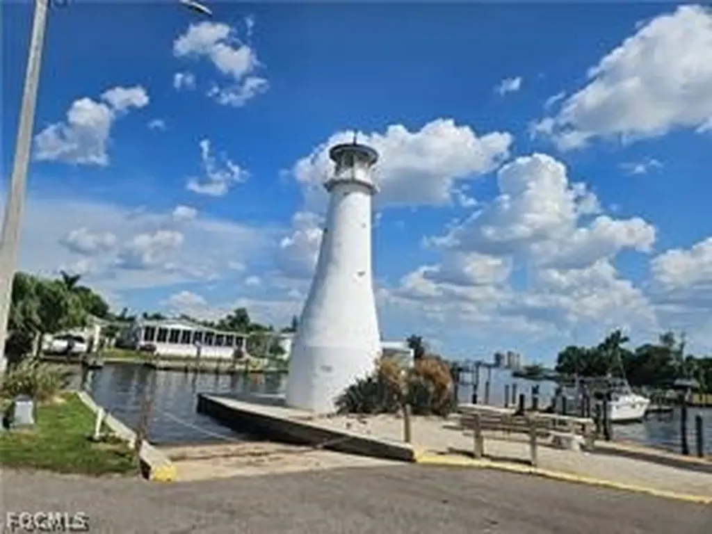 14665 Paul Revere Loop North Fort Myers FL 33917