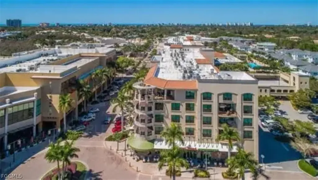 663 110th Avenue N Naples FL 34108