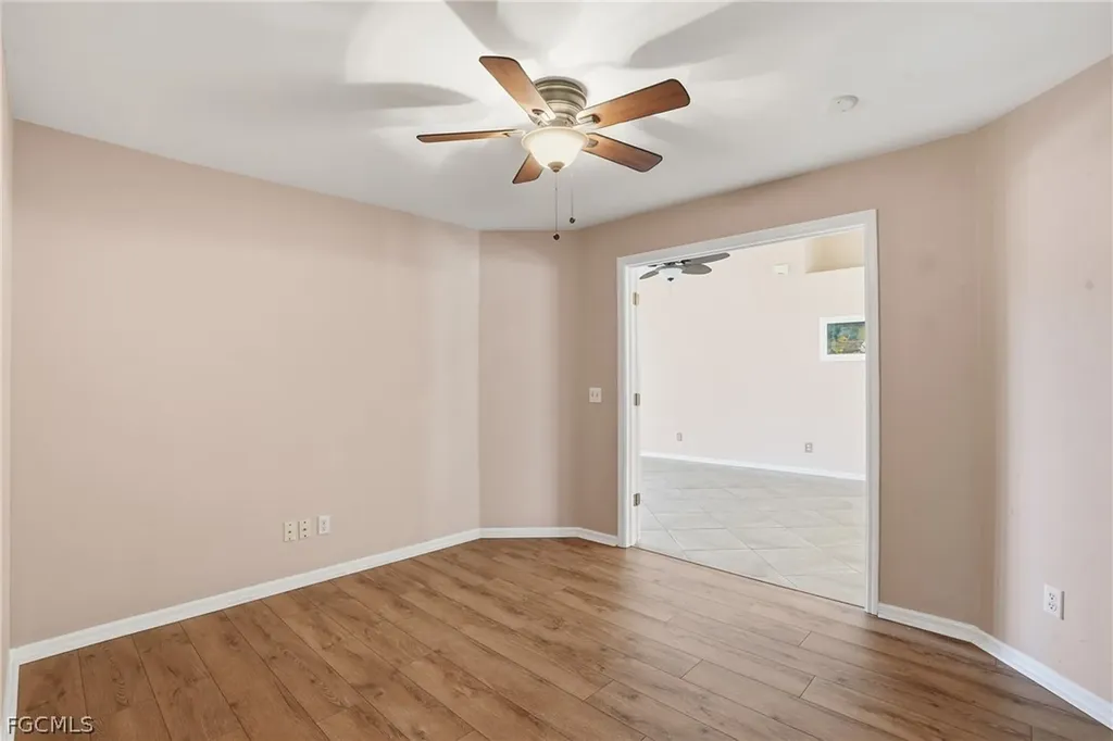 3020 SW 5th Avenue Cape Coral FL 33914