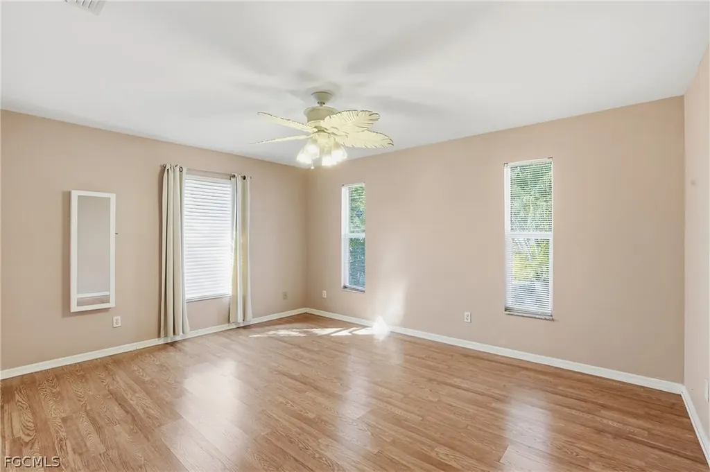 3020 SW 5th Avenue Cape Coral FL 33914