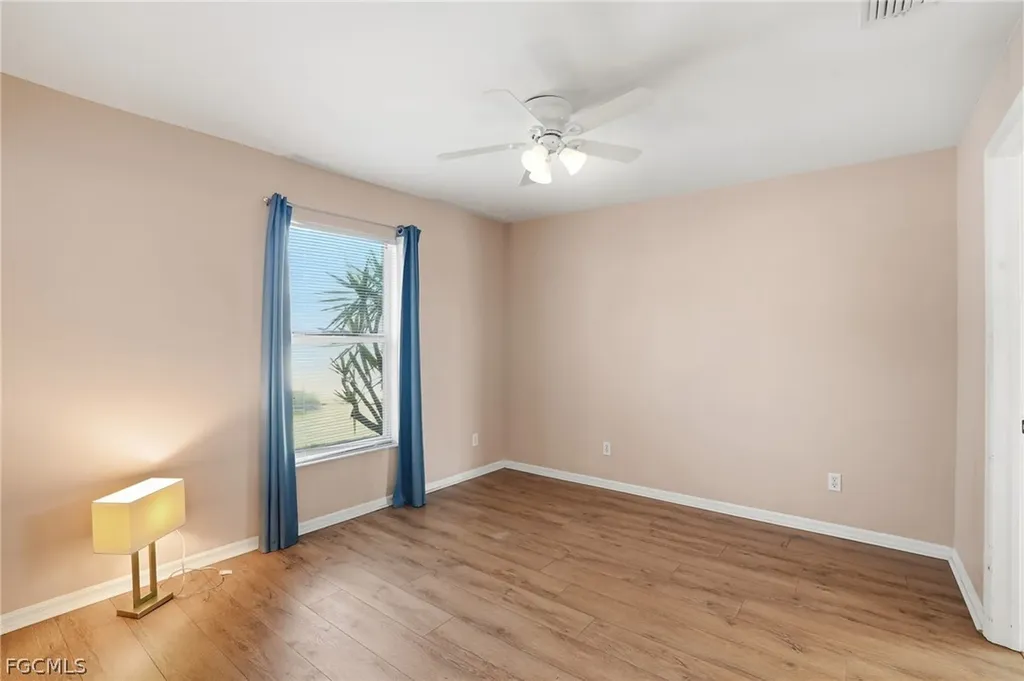 3020 SW 5th Avenue Cape Coral FL 33914