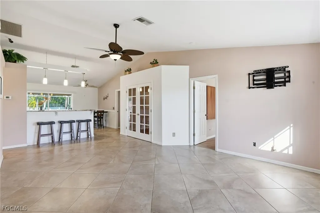 3020 SW 5th Avenue Cape Coral FL 33914