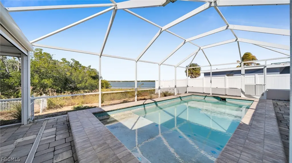 465 Donora Boulevard Fort Myers Beach FL 33931
