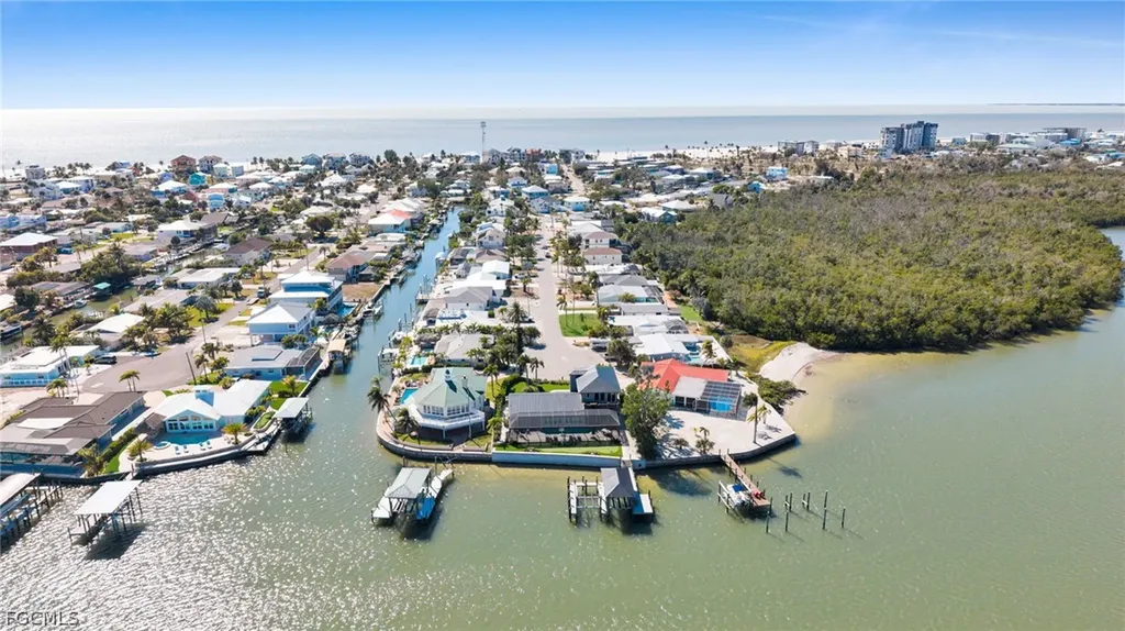 465 Donora Boulevard Fort Myers Beach FL 33931