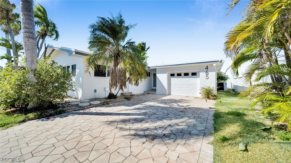 465 Donora Boulevard Fort Myers Beach FL 33931